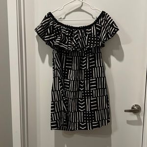 Off shoulder mini dress for summer!